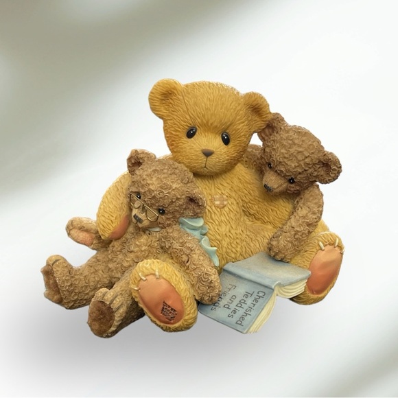Cherished Teddies Figurines- Perfect for the Collector - Picture 4 of 5